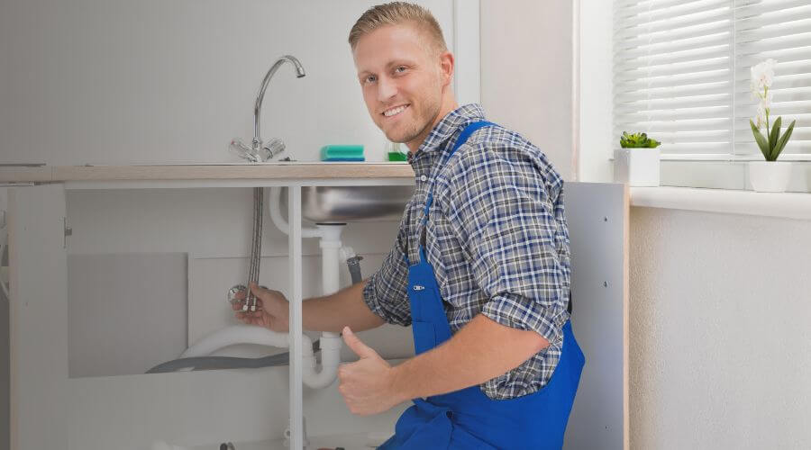 Expert burst pipe repair services in Centennial, WY